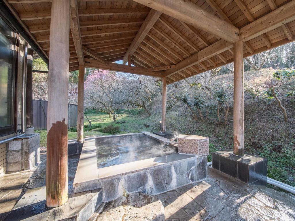 Tokiwaso Hotel Miyakonojo Exterior photo