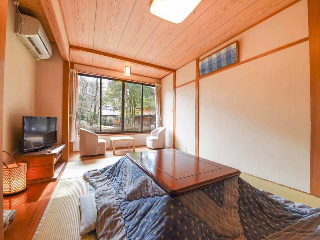 Tokiwaso Hotel Miyakonojo Exterior photo