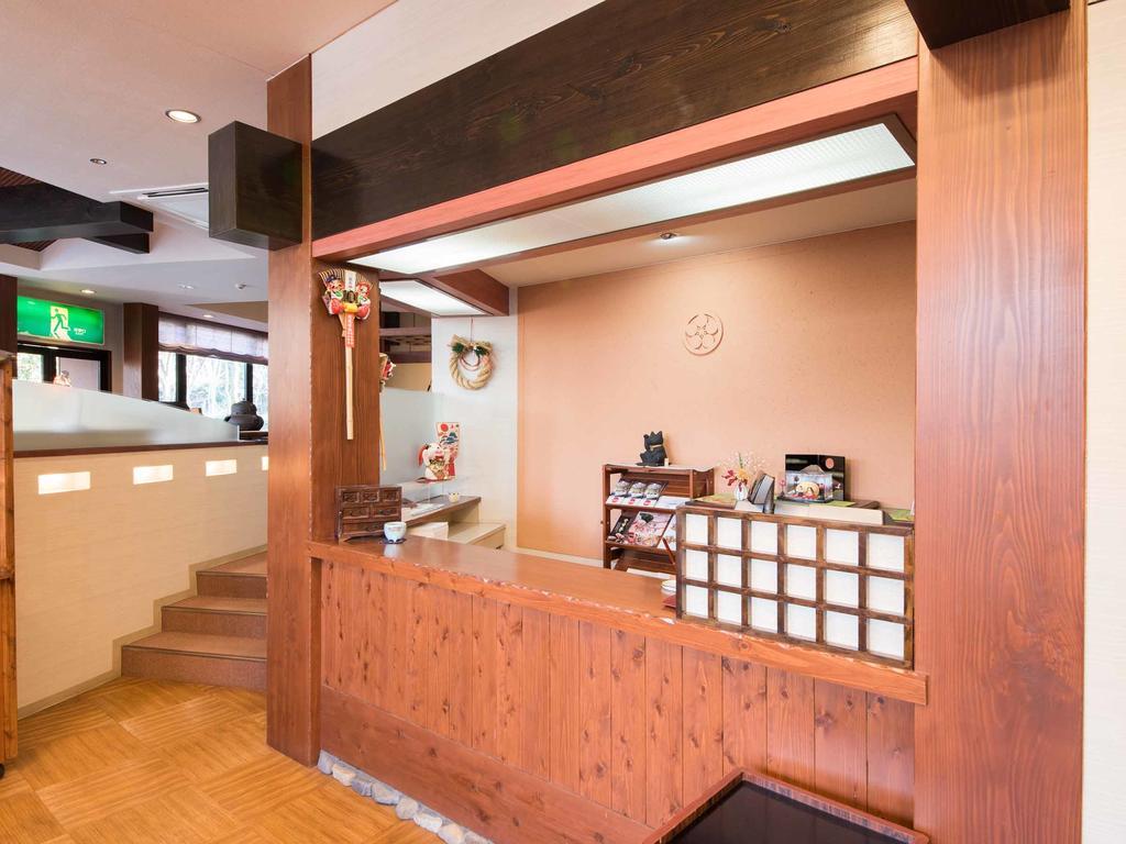 Tokiwaso Hotel Miyakonojo Exterior photo